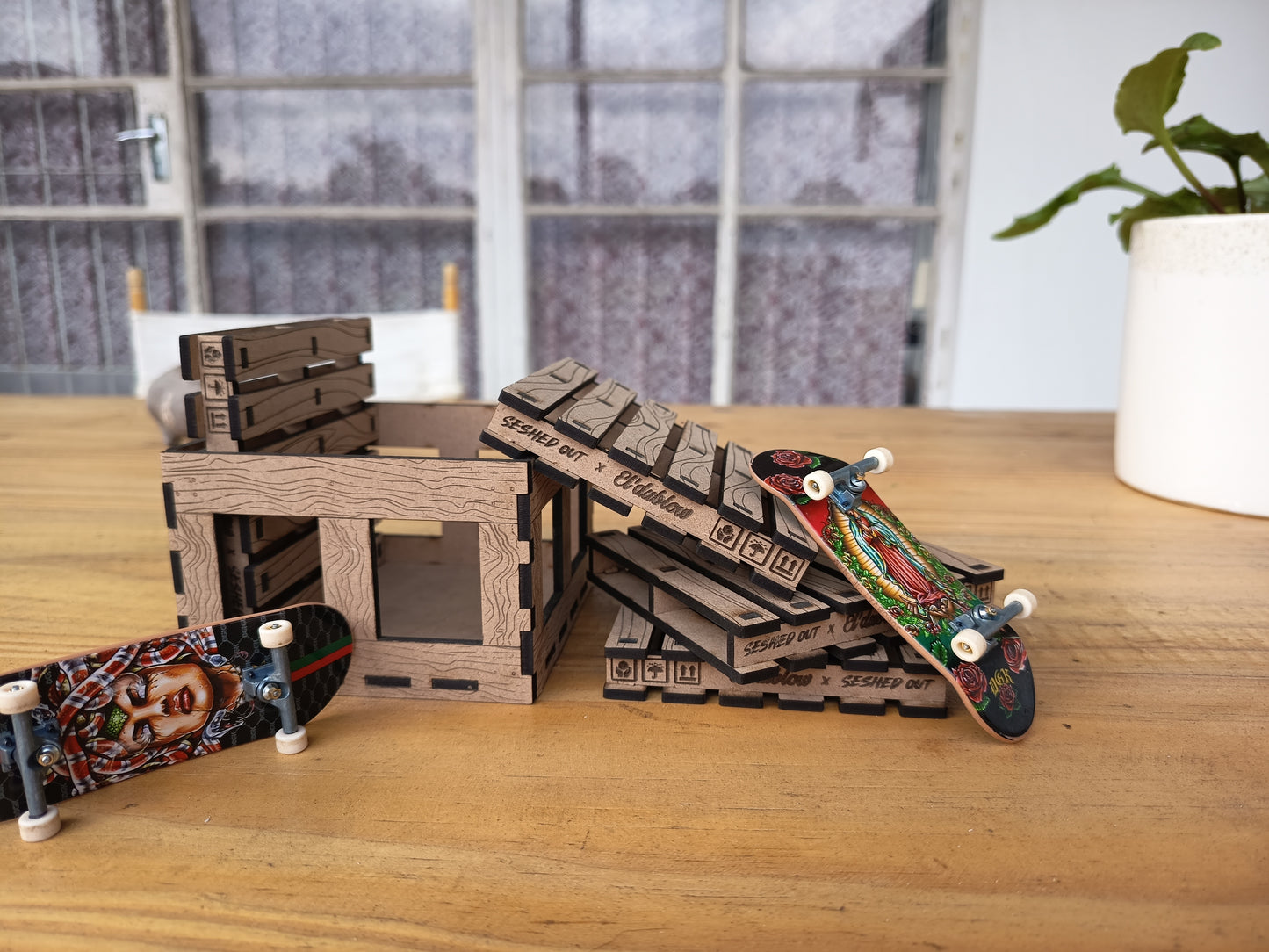 Seshed Out × El’dublow Mini Pallet Crate (6-Pack)