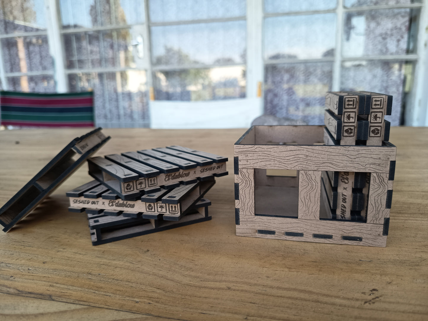 Seshed Out × El’dublow Mini Pallet Crate (6-Pack)